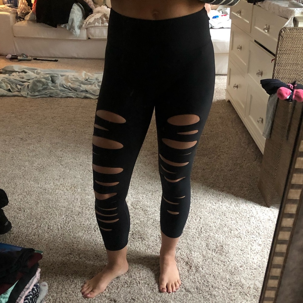 Excellent condition Shred Onzie leggings sz Sm